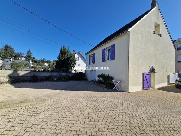 44470 MAUVES SUR LOIRE Maison de 108 m2, Mauves Sur Loire sous sol + terrain divisible