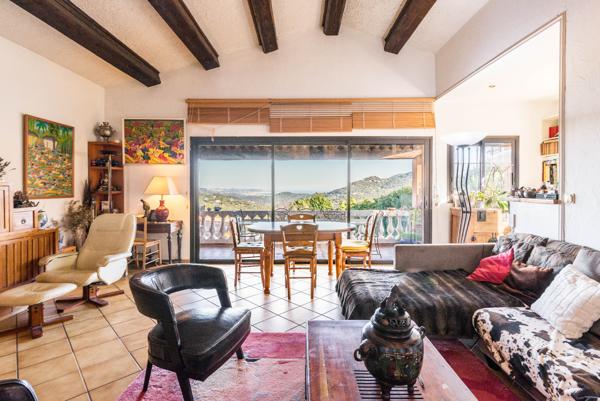 Les Adrets  vue mer: Maison en nue-propriété avec usufruit et clause libératoire à 10 ans