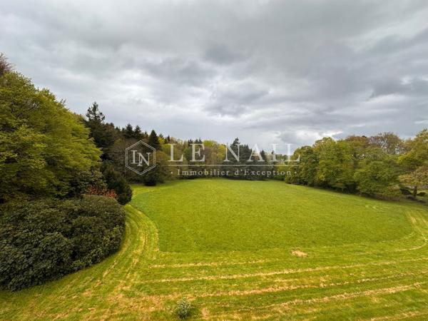 Château Monument Historique avec 20 hectares dans le Morbihan