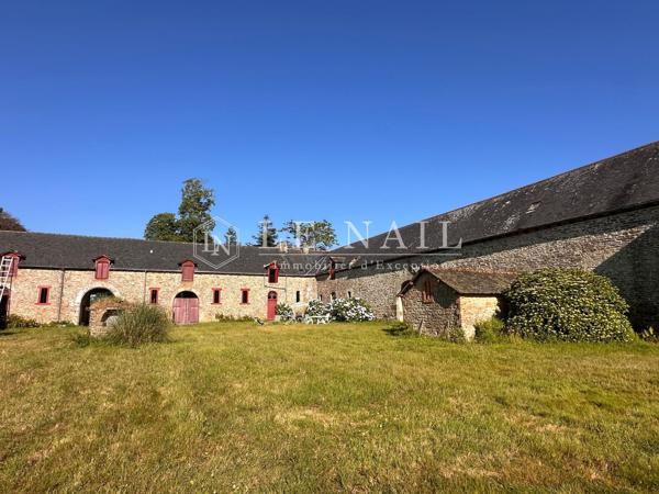 Château Monument Historique avec 20 hectares dans le Morbihan