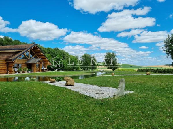 Exceptionnelle propriété sur un parc clos de 76 hectares dans le Pays d'Othe