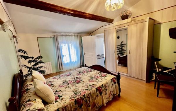 Vente Maison de village avec garage Saint-gilles   