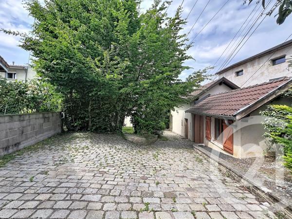 Maison à vendre  7 pièces - 205 m 2   VILLERS LES NANCY  - 54