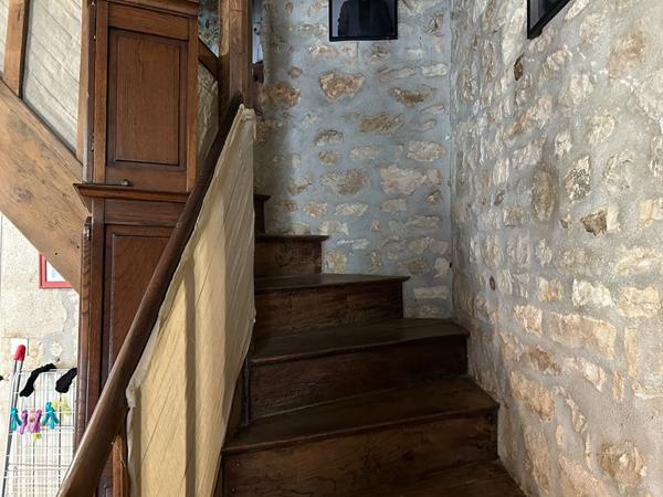 Maison de ville à Couhé avec jardin