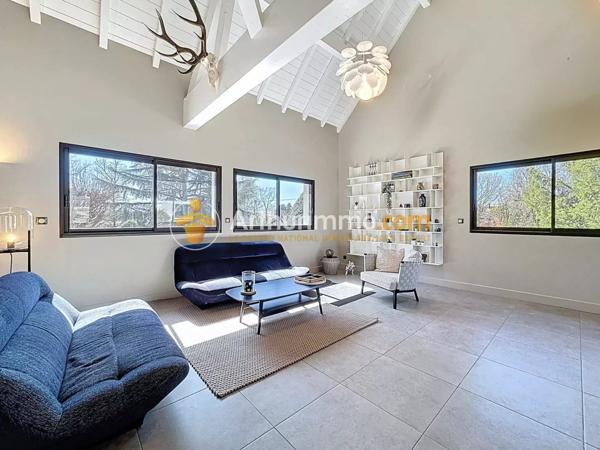 Vente Maison 5 pièces 370 m2 à Bourgoin-Jallieu