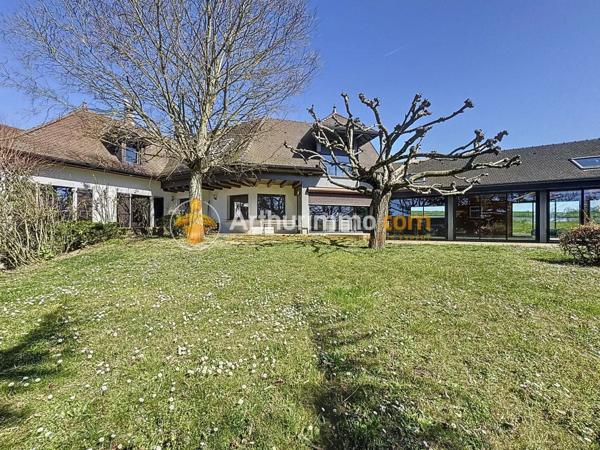 Vente Maison 5 pièces 370 m2 à Bourgoin-Jallieu