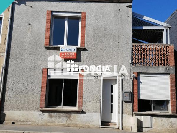 Location Maison 4 pièces 110 m² - 55 GRANDE RUE Ville Sur Lumes 08440