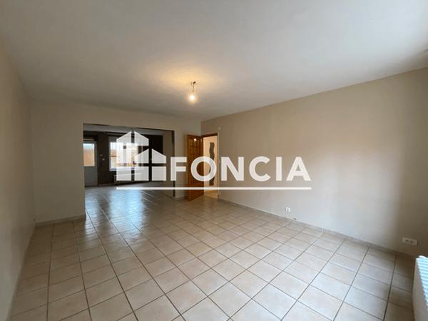 Location Maison 4 pièces 110 m² - 55 GRANDE RUE Ville Sur Lumes 08440