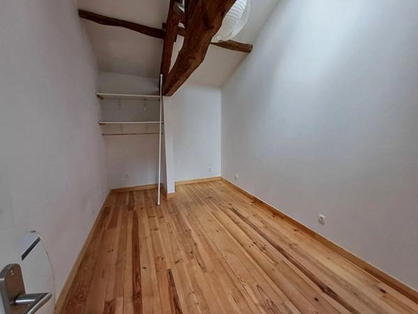 Location Maison 4 pièces 140 m2 à Lhommaizé