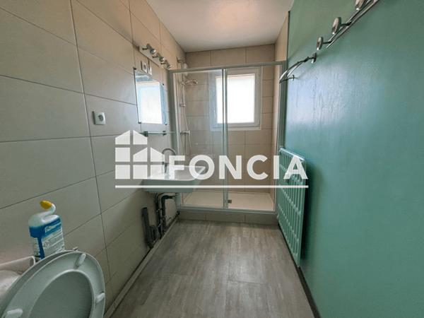 Location Appartement 2 pièces 42 m² - 43 RUE DE SAURUPT Nancy 54000