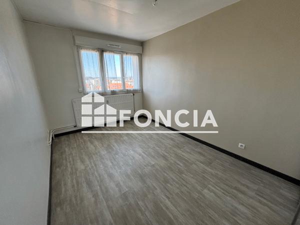 Location Appartement 2 pièces 42 m² - 43 RUE DE SAURUPT Nancy 54000
