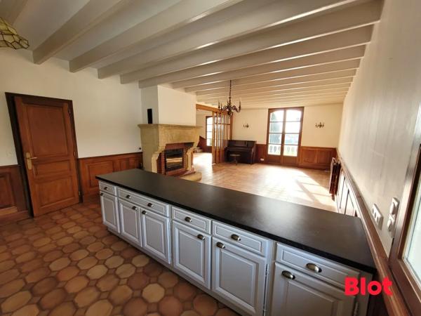 Maison 6 pièce(s)