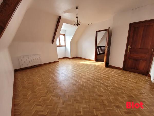 Maison 6 pièce(s)