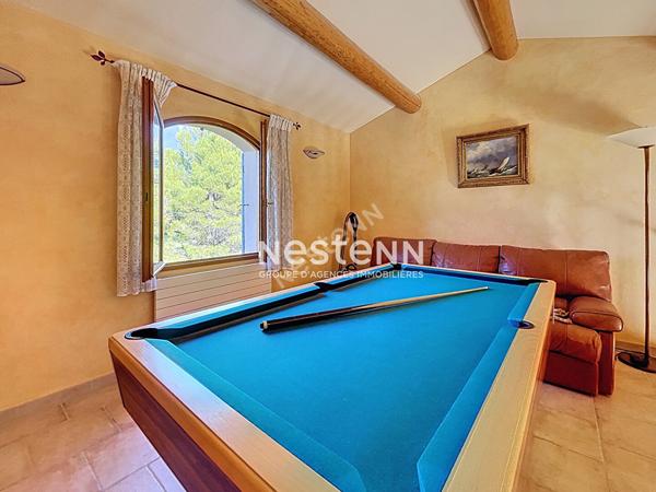 Calme absolu aux portes de la campagne - Villa indépendante de 166m2 habitables, 6 pièces, 4 chambres, vaste jardin, garage, piscine 8x4m