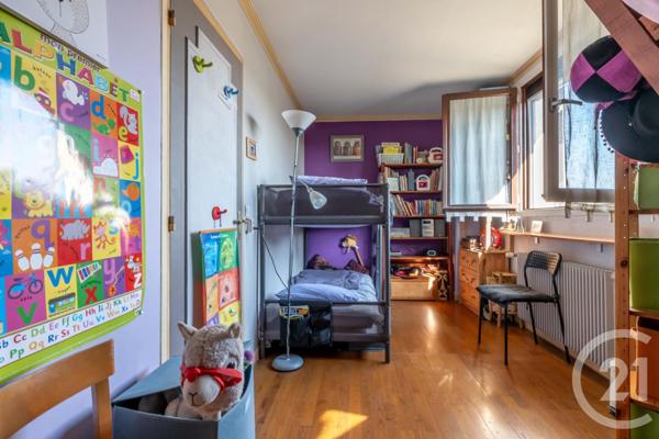 Maison à vendre  7 pièces - 137 m2 COUBRON - 93