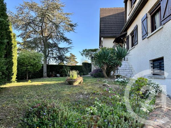 Maison à vendre  7 pièces - 137 m2 COUBRON - 93