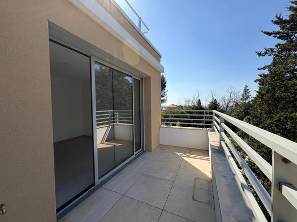 Appartement à vendre 3 pièces AIX EN PROVENCE (13) dans immeuble récent 2023
