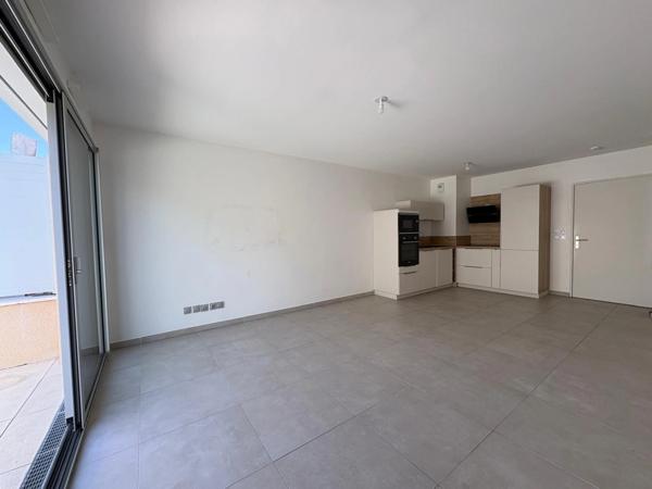 Appartement à vendre 3 pièces AIX EN PROVENCE (13) dans immeuble récent 2023