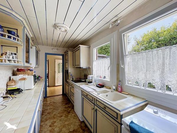 Maison à vendre 399 000 € Jouars-Pontchartrain 7 p 122 m² DPE B