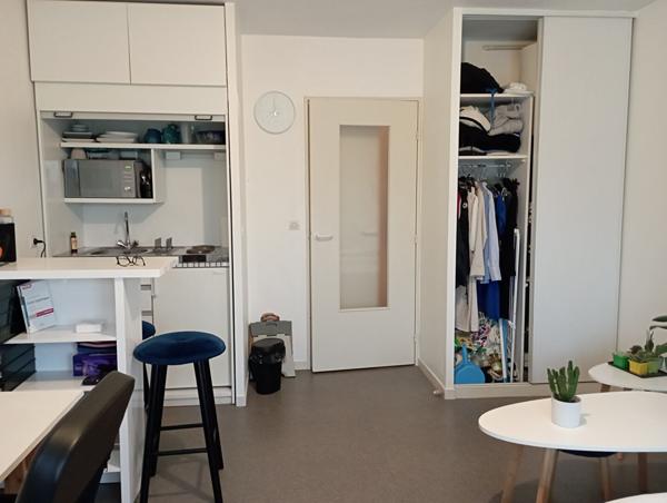 Studio meublé secteur CHU