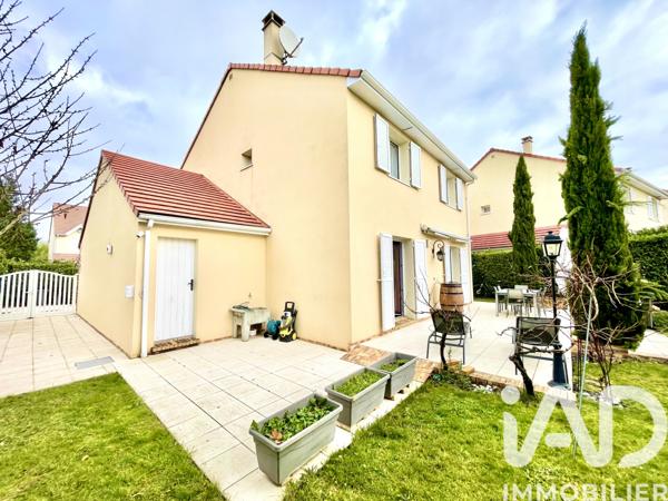 Maison à vendre 6 pièces 129 m² Saint-Germain-lès-Corbeil