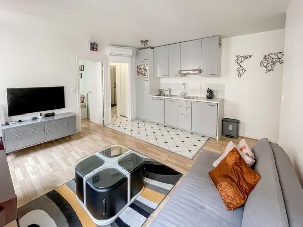 Paris 9ème - À VENDRE - Joli  2 pièces de 34 m²