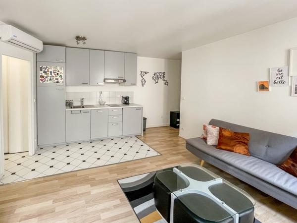 Paris 9ème - À VENDRE - Joli  2 pièces de 34 m²