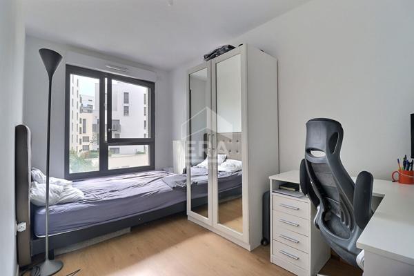Appartement Colombes 3 pièces de 65 m² avec balcon et parking - Colombes (secteur Gare du Stade)