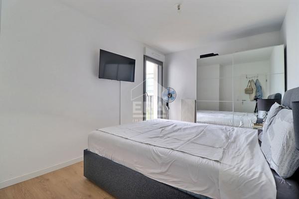 Appartement Colombes 3 pièces de 65 m² avec balcon et parking - Colombes (secteur Gare du Stade)