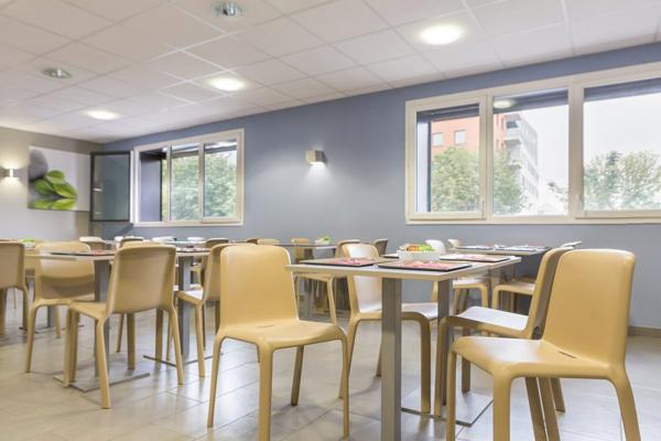 INVESTISSEMENT LOCATIF – AMIENS - Résidence Appart'City Confort Amiens Gare - 6,96%  de rentabilité.
