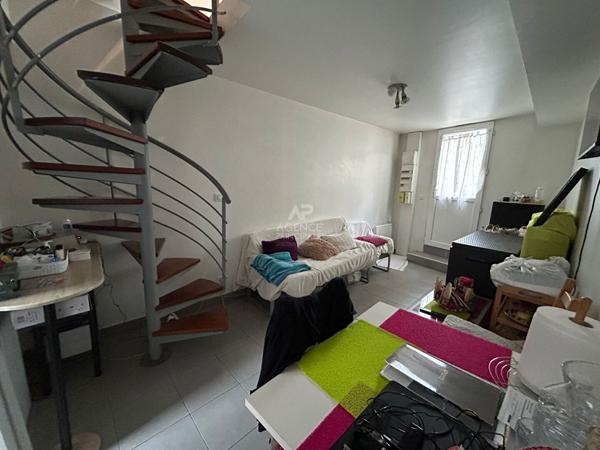 Maison Chanteloup Les Vignes 3 pièce(s) 37.28 m2 €149 900 ** - Référence 997