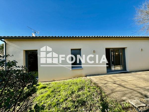 À vendre Maison 4 pièces 100 m² - Coulon 79510