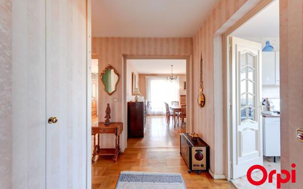 Appartement à vendre    2 pièces • 63,02 m2 Caluire-et-Cuire