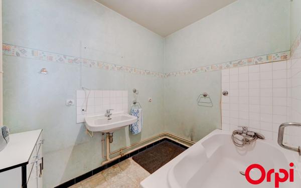 Appartement à vendre    2 pièces • 63,02 m2 Caluire-et-Cuire