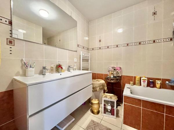 Maison Ornex 5 pièce(s) 98 m2