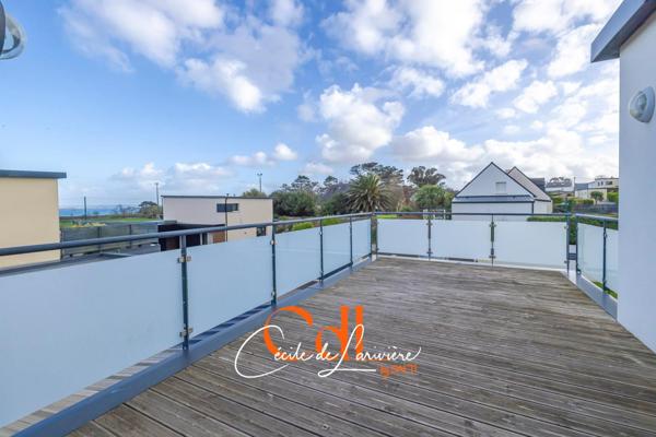 Superbe contemporaine vue mer sur Roscoff, au calme et fond d'impasse !