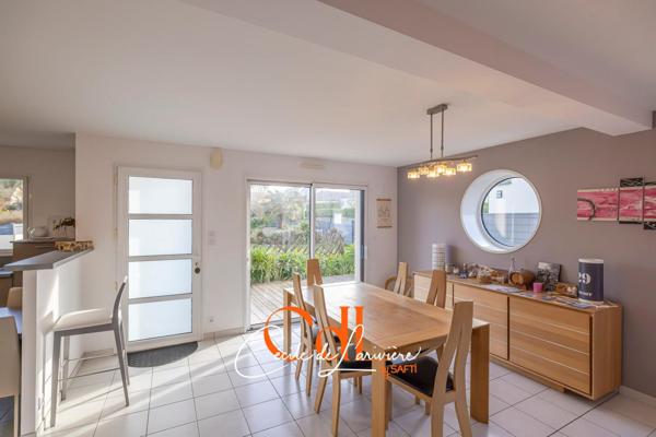 Superbe contemporaine vue mer sur Roscoff, au calme et fond d'impasse !