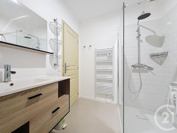 Appartement F4 à vendre  4 pièces - 97,20 m2 MONTEREAU FAULT YONNE - 77