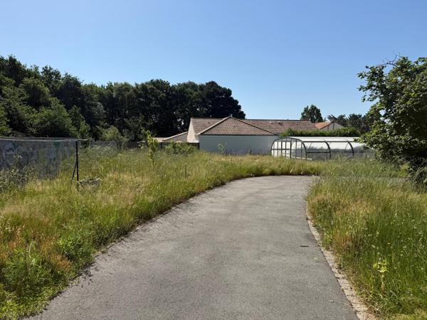 Terrain constructible