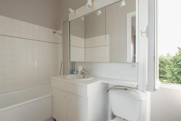 Maison de maître 190m² + 500m² de dépendances, Divatte sur Loire (44450)