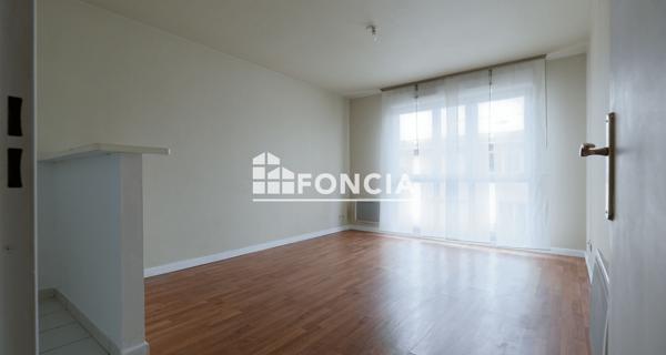 À vendre Appartement 2 pièces 38.26 m² - Corbeil-essonnes 91100