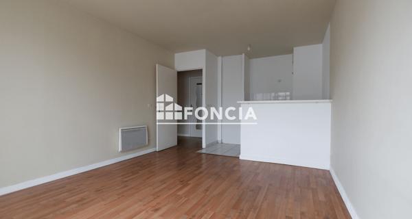 À vendre Appartement 2 pièces 38.26 m² - Corbeil-essonnes 91100