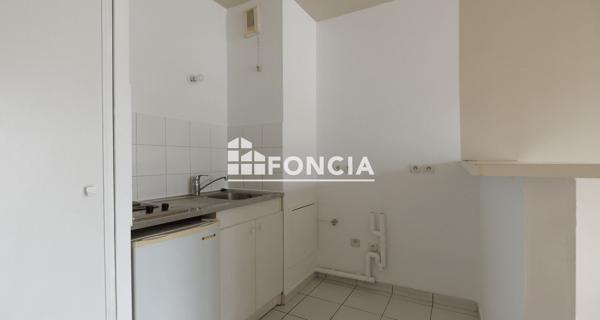 À vendre Appartement 2 pièces 38.26 m² - Corbeil-essonnes 91100