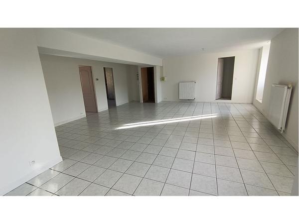 Appartement F4 - HOPITAL SOUS ROCHEFORT