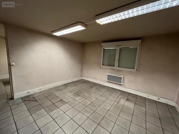 Fonds et/ou murs commerciaux à louer à Dole dans le Jura (39100), ref : 39034-L15