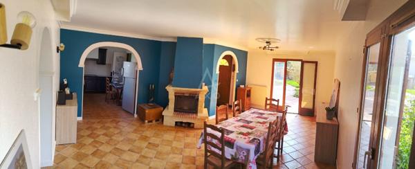 Maison de plain pied type V, avec garage, carport et jardin