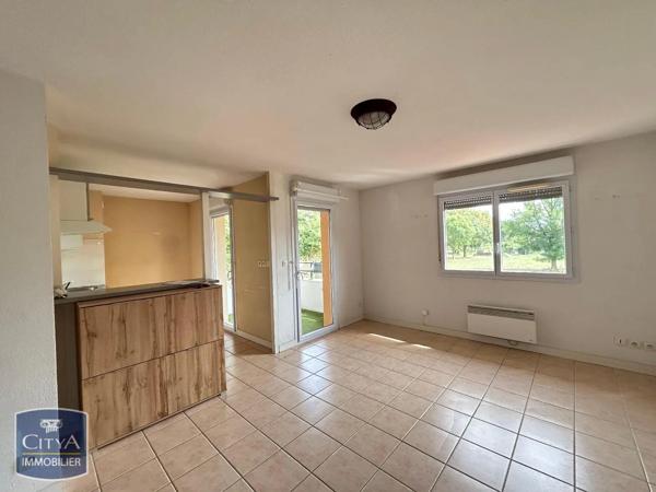 Appartement à louer 3 pièces 58m² Castelsarrasin (82100)