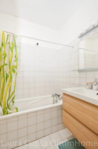 BOURG-LA-REINE - 2 MIN RER - 3/4P - 63,68 M² -  DERNIER ETAGE, ASCENSEUR, BALCONS, CAVE ET BOX