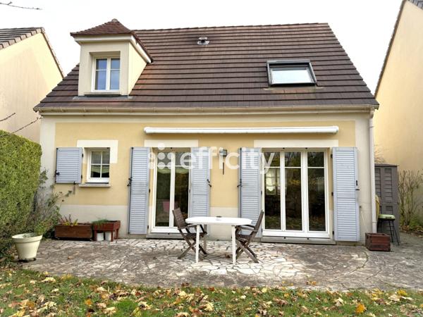 Maison 5 pièces - 106 m² Exclusivité efficity