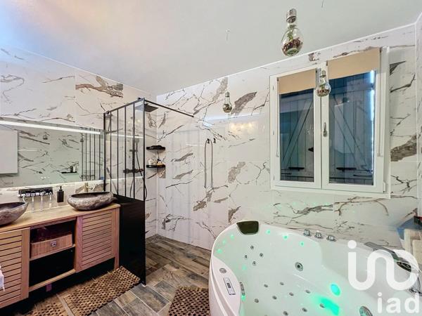 Maison à vendre 6 pièces 149 m² Malaucène